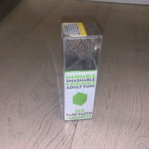 speks 2.5mm magnet balls